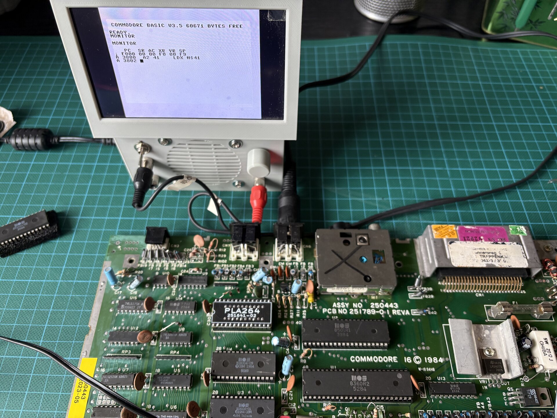Tested the C16 monitor with the PLA264.